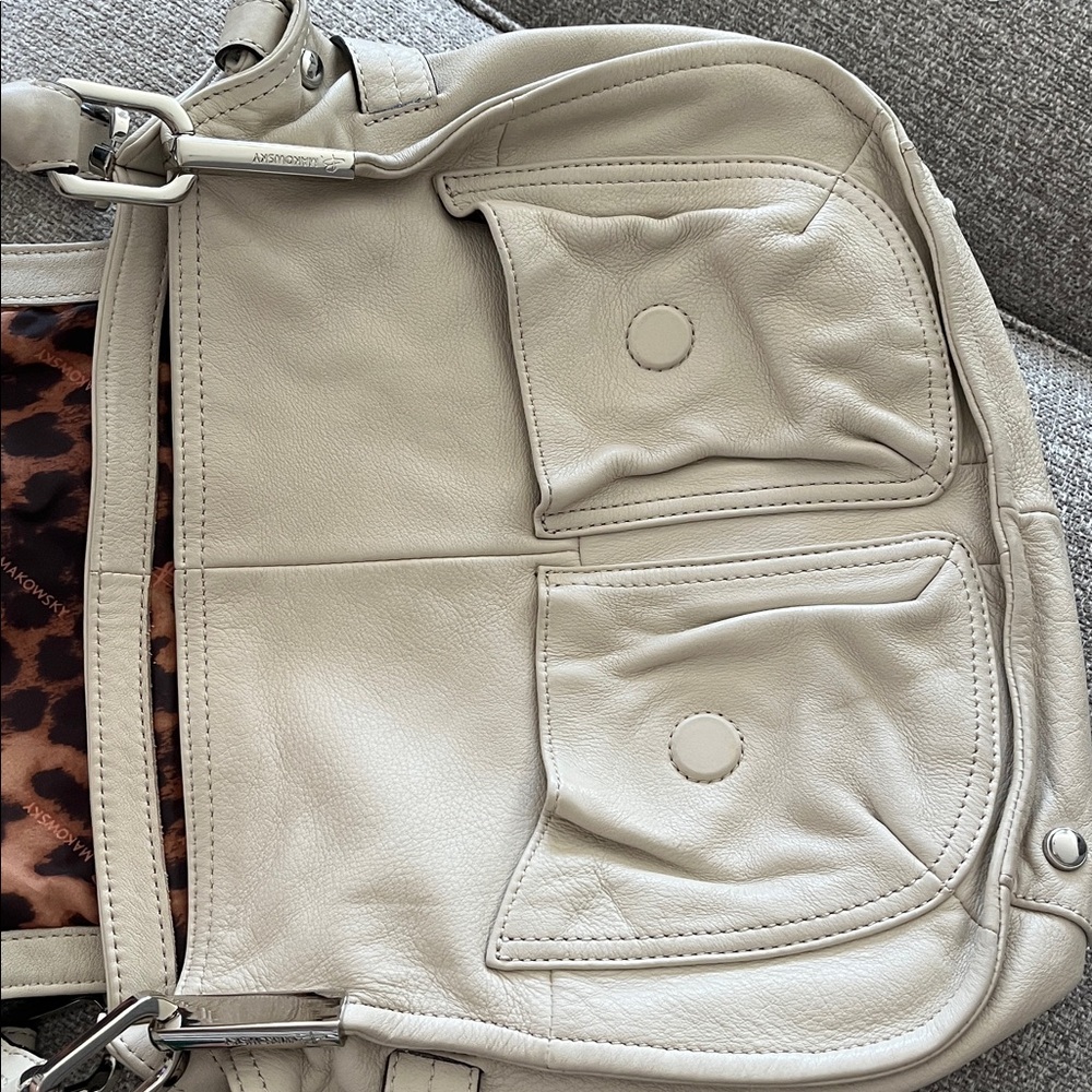 b makowsky handbag - Picture 3 of 15